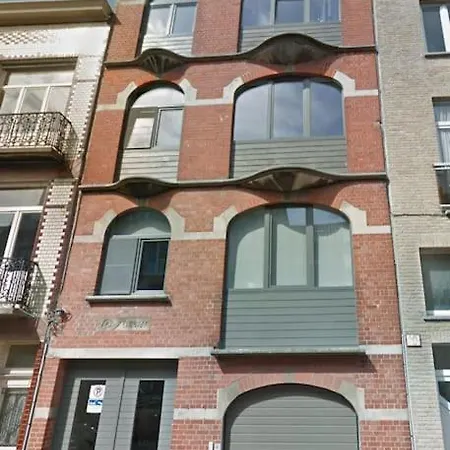 Mooi Op Wandelafstand Het Strand. Blankenberge